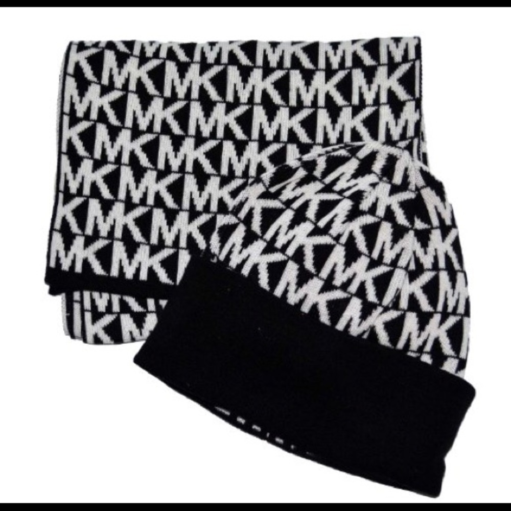 Michael Kors Black and White Scarf/Hat Set